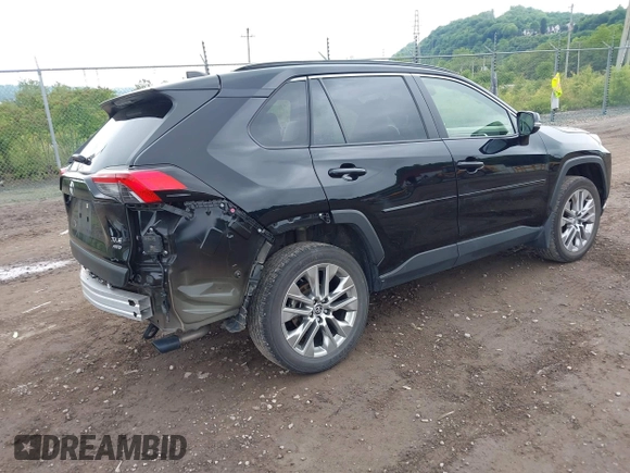 2021 Toyota RAV4 XLE Premium с VIN JTMA1RFV8MD069137, выставлен на аукционе IAAI как лот 42371437 с пробегом 25 602 миль миль и . История ставок и продаж доступна на DreamBid. Изображение 4.