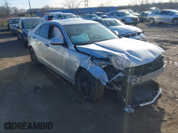 2018 Cadillac ATS RWD z VIN 1G6AA5RX7J0173114, wystawiony jako IAAI lot #41592867 z przebiegiem 50 393 mil mil oraz . Historia ofert i sprzedaży dostępna na DreamBid. Obrazek 1.