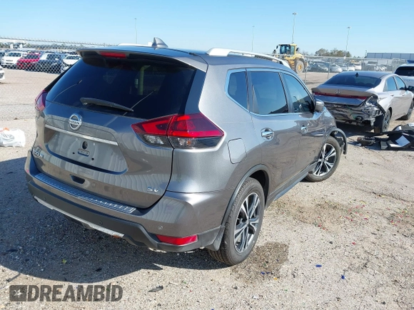 2020 Nissan Rogue S z VIN 5N1AT2MT7LC713875, wystawiony jako IAAI lot #41758058 z przebiegiem 46 529 mil mil oraz . Historia ofert i sprzedaży dostępna na DreamBid. Obrazek 4.