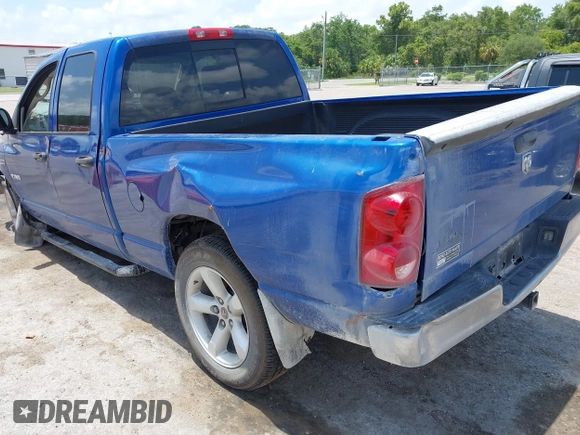 2008 Dodge 1500 SLT z VIN 1D7HA18218J147130, wystawiony jako IAAI lot #42324942 z przebiegiem 157 353 mil mil oraz . Historia ofert i sprzedaży dostępna na DreamBid. Obrazek 3.