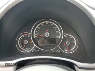 2013 Volkswagen Beetle with VIN 3VWHX7AT2DM656457, listed as a Copart auction lot 63814944 with 92,966 mi miles and Salvage Title. Bid and sale history available at DreamBid. Image 9.