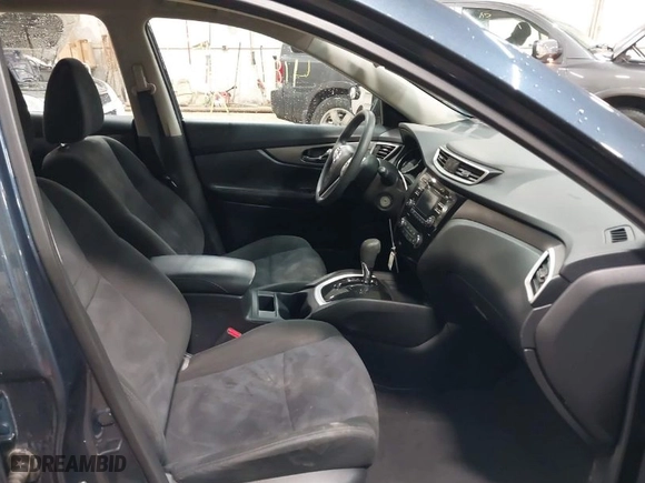 2015 Nissan Rogue S with VIN KNMAT2MV9FP527662, listed as a IAAI auction lot 41881513 with 141,635 mi miles. Bid and sale history available at carsss.com. Image 5.