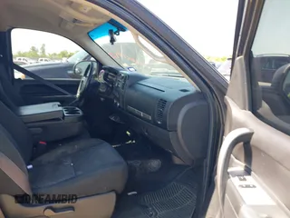 2011 Chevrolet Silverado 1500 LT with VIN 1GCRCSEA7BZ233349, listed as a IAAI auction lot 42015179 with 324,992 mi miles and . Bid and sale history available at DreamBid. Image 5.
