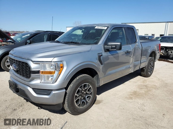 2022 Ford F-150 XL with VIN 1FTEX1EP7NKE51130, listed as a Copart auction lot 48245825 with 35,900 mi miles and Salvage title. Bid and sale history available at DreamBid. Image 1.
