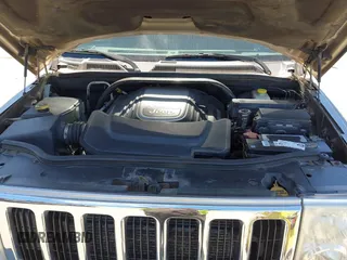 2006 Jeep Commander Limited with VIN 1J8HG58206C283095, listed as a IAAI auction lot 42807813 with 163,508 mi miles and . Bid and sale history available at DreamBid. Image 10.