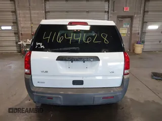 2004 Saturn VUE V6 with VIN 5GZCZ534X4S810971, listed as a IAAI auction lot 41644628 with 206,405 mi miles. Bid and sale history available at carsss.com. Image 16.