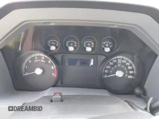 2015 Ford F-250 XL с VIN 1FDBF2A67FEC83574, выставлен на аукционе IAAI как лот 42420200 с пробегом Не указан миль и . История ставок и продаж доступна на DreamBid. Изображение 7.