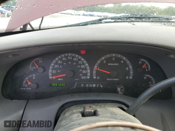 1999 Ford F-150 XL with VIN 1FTRX17LXXNA05552, listed as a Copart auction lot 60047025 with 193,122 mi miles and Salvage title. Bid and sale history available at DreamBid. Image 9.