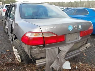 2000 Honda Accord EX z VIN 1HGCG5651YA129056, wystawiony jako IAAI lot #41532787 z przebiegiem Nie podano mil oraz . Historia ofert i sprzedaży dostępna na DreamBid. Obrazek 19.