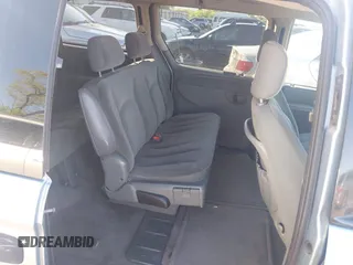 2005 Dodge Caravan with VIN 1D4GP24R35B364412, listed as a IAAI auction lot 42158780 with 228,407 mi miles and . Bid and sale history available at carsss.com. Image 8.