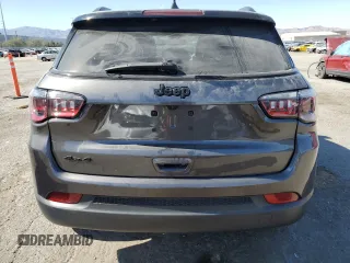 2023 Jeep Compass Altitude z VIN 3C4NJDBN7PT542177, wystawiony jako Copart lot #63284445 z przebiegiem 32 285 mil mil oraz Szkoda całkowita • Salvage title. Historia ofert i sprzedaży dostępna na DreamBid. Obrazek 6.
