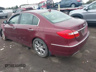 2012 Hyundai Genesis 3.8L z VIN KMHGC4DD2CU190449, wystawiony jako IAAI lot #41950971 z przebiegiem 180 008 mil mil oraz . Historia ofert i sprzedaży dostępna na DreamBid. Obrazek 3.