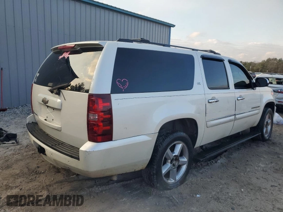 2008 Chevrolet Suburban LTZ z VIN 1GNFC16048R228113, wystawiony jako Copart lot #44743795 z przebiegiem 252 236 mil mil oraz Szkoda całkowita • Salvage title. Historia ofert i sprzedaży dostępna na DreamBid. Obrazek 3.