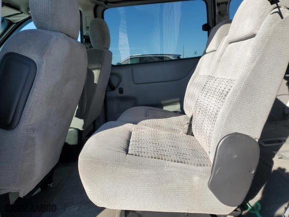 2004 Chevrolet Venture LS with VIN 1GNDX03E24D235851, listed as a Copart auction lot 44553395 with 228,561 mi miles and Salvage Title. Bid and sale history available at carsss.com. Image 11.