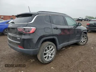 2022 Jeep Compass Latitude Lux с VIN 3C4NJDFB4NT212445, выставлен на аукционе Copart как лот 57807245 с пробегом 28 498 миль миль и Списание • Salvage title. История ставок и продаж доступна на DreamBid. Изображение 3.