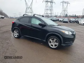 2018 Honda HR-V EX-L Navi with VIN 3CZRU6H77JM704902, listed as a IAAI auction lot 41463357 with 95,675 mi miles. Bid and sale history available at carsss.com. Image 1.