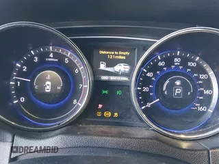 2014 Hyundai Sonata SE with VIN 5NPEC4AC2EH938525, listed as a IAAI auction lot 41117231 with 85,414 mi miles and . Bid and sale history available at DreamBid. Image 7.