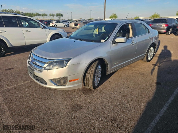 2011 Ford Fusion Hybrid with VIN 3FADP0L36BR251407, listed as a Copart auction lot 50774745 with 129,972 mi miles and Clean Title. Bid and sale history available at carsss.com. Image 2.