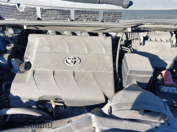 2016 Toyota Sienna XLE with VIN 5TDYK3DC8GS720852, listed as a IAAI auction lot 41341268 with 119,927 mi miles. Bid and sale history available at carsss.com. Image 10.