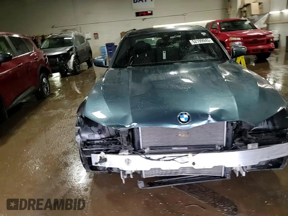 2019 BMW 3 Series 330i with VIN WBA5R1C51KFH14244, listed as a Copart auction lot 52199945 with 45,365 mi miles and Salvage title. Bid and sale history available at DreamBid. Image 14.