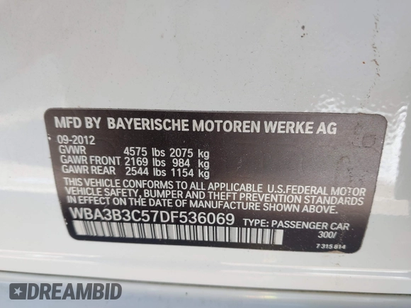 2013 BMW 3 Series 328i xDrive z VIN WBA3B3C57DF536069, wystawiony jako IAAI lot #41506171 z przebiegiem Nie podano mil oraz . Historia ofert i sprzedaży dostępna na DreamBid. Obrazek 9.