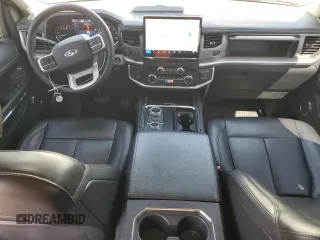 2022 Ford Expedition XLT with VIN 1FMJU1JT5NEA51183, listed as a Copart auction lot 54157545 with 32,969 mi miles and Salvage Title. Bid and sale history available at carsss.com. Image 8.
