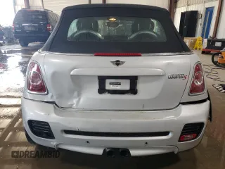 2013 MINI Convertible S z VIN WMWZP3C50DT550943, wystawiony jako Copart lot #62070255 z przebiegiem 63 122 mil mil oraz Szkoda całkowita • Salvage title. Historia ofert i sprzedaży dostępna na DreamBid. Obrazek 6.