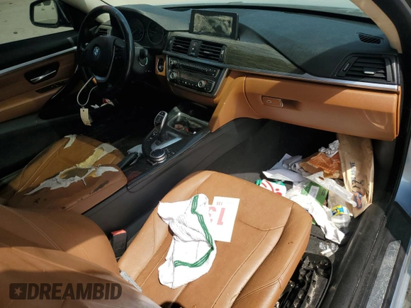 2014 BMW 4 Series 428i z VIN WBA3N3C55EF710553, wystawiony jako Copart lot #54341845 z przebiegiem 119 056 mil mil oraz Szkoda całkowita • Salvage title. Historia ofert i sprzedaży dostępna na DreamBid. Obrazek 8.