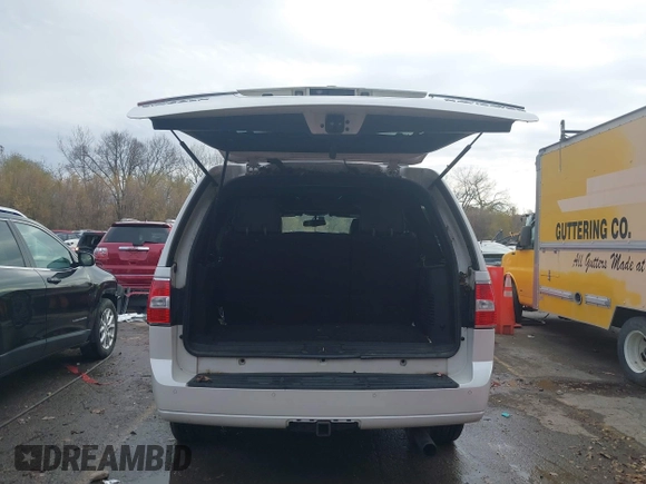 2009 Lincoln Navigator with VIN 5LMFU28519EJ01390, listed as a IAAI auction lot 40950017 with 168,469 mi miles and . Bid and sale history available at DreamBid. Image 18.