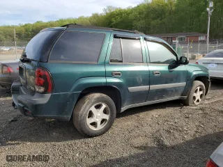 2005 Chevrolet TrailBlazer LT with VIN 1GNDT13S252290501, listed as a Copart auction lot 53621315 with 0 mi miles and Salvage Title. Bid and sale history available at carsss.com. Image 3.
