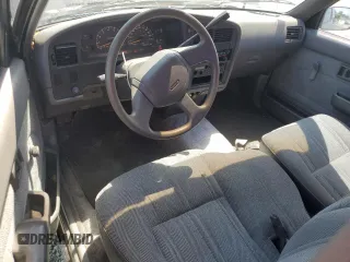 1989 Toyota Pickup с VIN JT4RN93SXK5002435, выставлен на аукционе Copart как лот 55853975 с пробегом 69 780 миль миль и Чистый • Clean title. История ставок и продаж доступна на DreamBid. Изображение 8.
