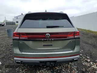 2024 Volkswagen Atlas Peak Edition SEL with VIN 1V2GR2CA0RC544299, listed as a Copart auction lot 52903134 with Not provided miles and Salvage title. Bid and sale history available at DreamBid. Image 6.