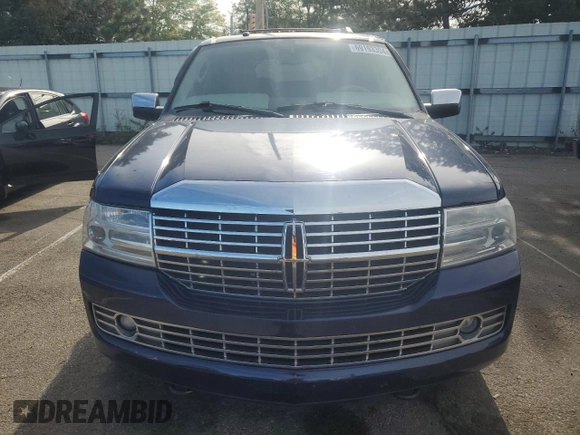2007 Lincoln Navigator z VIN 5LMFL28597LJ11953, wystawiony jako Copart lot #69193304 z przebiegiem 186 594 mil mil oraz Szkoda całkowita • Salvage title. Historia ofert i sprzedaży dostępna na DreamBid. Obrazek 5.