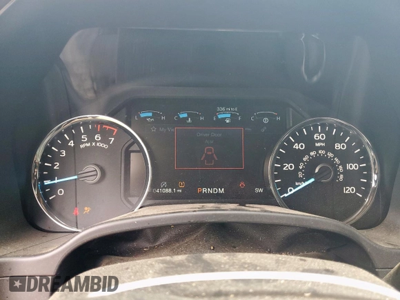 2020 Ford F-150 XL with VIN 1FTEW1CP9LKF25862, listed as a Copart auction lot 56596825 with 41,088 mi miles and Salvage title. Bid and sale history available at DreamBid. Image 9.