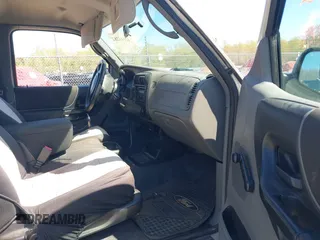 2004 Ford Ranger XL Fleet with VIN 1FTZR15E44TA15645, listed as a IAAI auction lot 42144282 with 252,612 mi miles. Bid and sale history available at carsss.com. Image 5.