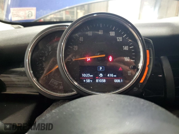 2020 MINI Hardtop Cooper with VIN WMWXR3C05L2L52899, listed as a Copart auction lot 46406985 with 81,038 mi miles and Salvage title. Bid and sale history available at DreamBid. Image 9.