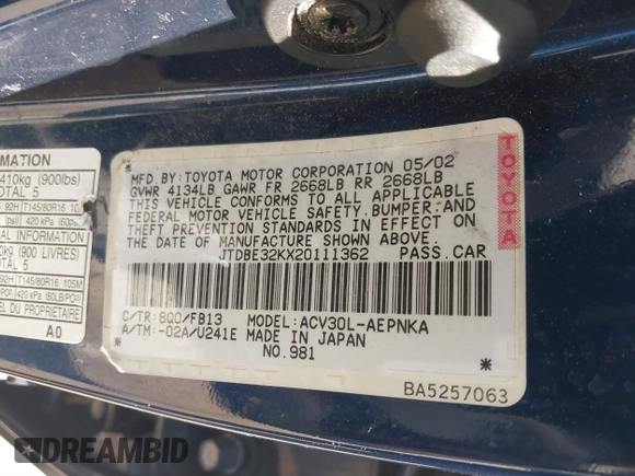 2002 Toyota Camry LE z VIN JTDBE32KX20111362, wystawiony jako IAAI lot #41820475 z przebiegiem 270 091 mil mil oraz . Historia ofert i sprzedaży dostępna na DreamBid. Obrazek 9.