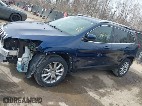 2018 Jeep Cherokee Limited with VIN 1C4PJMDB5JD562002, listed as a IAAI auction lot 41806090 with 116,706 mi miles. Bid and sale history available at carsss.com. Image 15.