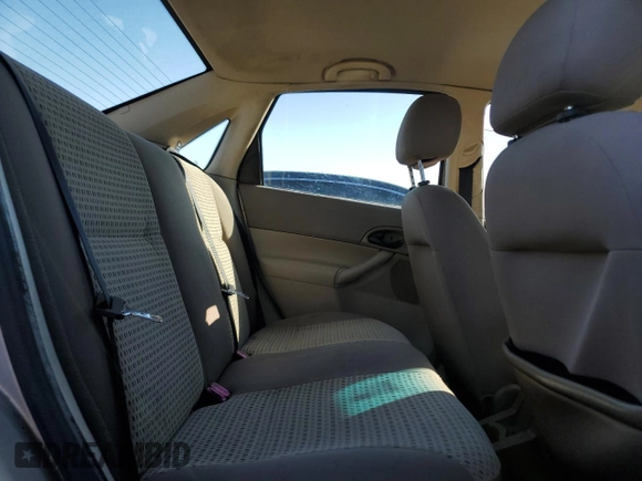 2007 Ford Focus S z VIN 1FAFP34N17W121355, wystawiony jako Copart lot #43308405 z przebiegiem Nie podano mil oraz Nie do naprawy • Non repairable. Historia ofert i sprzedaży dostępna na DreamBid. Obrazek 10.