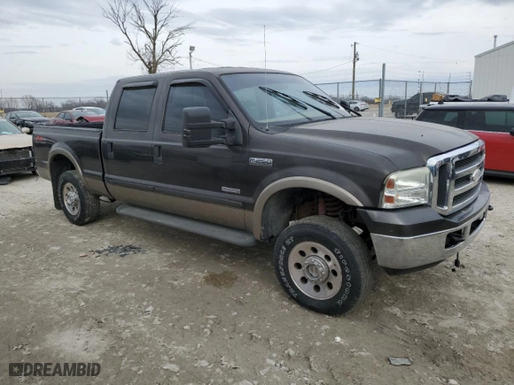 2005 Ford Super Duty F-250 XL with VIN 1FTSW21P05EB21278, listed as a Copart auction lot 46987915 with 0 mi miles and Salvage Title. Bid and sale history available at carsss.com. Image 4.