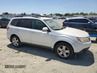 2009 Subaru Forester X with VIN JF2SH63629H722932, listed as a Copart auction lot 62602135 with 169,804 mi miles and Clean title. Bid and sale history available at DreamBid. Image 4.