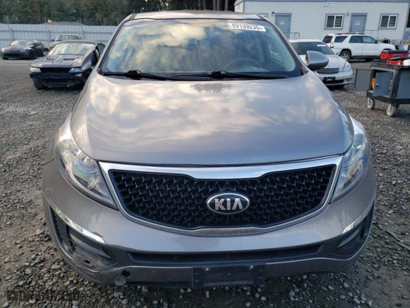 2016 Kia Sportage LX with VIN KNDPB3ACXG7880726, listed as a Copart auction lot 89139235 with 47,344 mi miles and Salvage Title. Bid and sale history available at carsss.com. Image 5.
