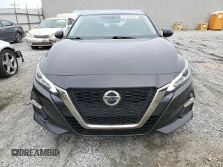 2019 Nissan Altima SR z VIN 1N4BL4CV1KC185309, wystawiony jako Copart lot #56469645 z przebiegiem 83 913 mil mil oraz Szkoda całkowita • Salvage title. Historia ofert i sprzedaży dostępna na DreamBid. Obrazek 5.