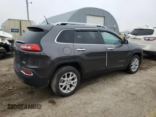 2018 Jeep Cherokee Latitude Plus with VIN 1C4PJLLB7JD584059, listed as a Copart auction lot 43655725 with 30,318 mi miles and Salvage Title. Bid and sale history available at DreamBid. Image 3.