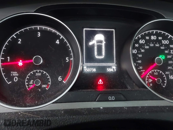 2015 Volkswagen Golf SportWagen TDI S with VIN 3VWCA7AU5FM507791, listed as a IAAI auction lot 41727707 with 150,738 mi miles. Bid and sale history available at carsss.com. Image 7.