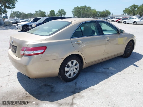 2010 Toyota Camry with VIN 4T1BF3EKXAU007191, listed as a IAAI auction lot 42112547 with 170,988 mi miles. Bid and sale history available at carsss.com. Image 4.