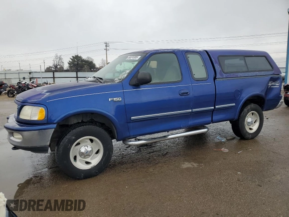 1997 Ford F-150 XL with VIN 1FTDX18W3VKC25911, listed as a Copart auction lot 44074305 with 184,409 mi miles and Salvage Title. Bid and sale history available at carsss.com. Image 1.
