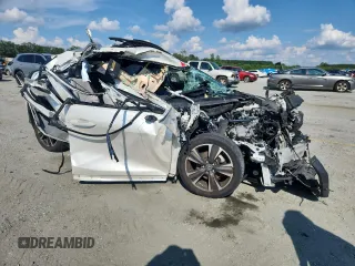 2021 Lexus UX 200 with VIN JTHP3JBH7M2037019, listed as a Copart auction lot 62903445 with Not provided miles and Salvage title. Bid and sale history available at DreamBid. Image 4.