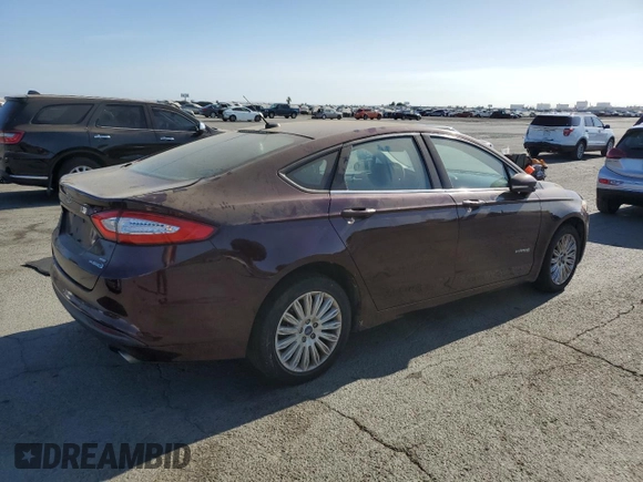 2013 Ford Fusion SE Hybrid z VIN 3FA6P0LU6DR365363, wystawiony jako Copart lot #62325625 z przebiegiem 226 624 mil mil oraz Czysty tytuł • Clean title. Historia ofert i sprzedaży dostępna na DreamBid. Obrazek 3.
