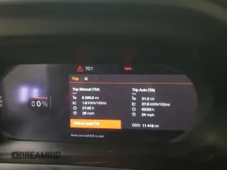 2023 Polestar 2 Performance z VIN YSMET3KA4PL115248, wystawiony jako Copart lot #55706215 z przebiegiem 11 418 mil mil oraz Szkody całkowita. Historia ofert i sprzedaży dostępna na DreamBid. Obrazek 9.